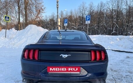 Ford Mustang VI рестайлинг, 2018 год, 2 600 000 рублей, 13 фотография