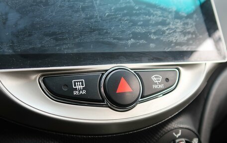 Hyundai Solaris II рестайлинг, 2012 год, 649 000 рублей, 19 фотография