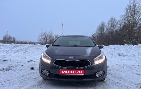 KIA cee'd III, 2014 год, 1 240 000 рублей, 1 фотография