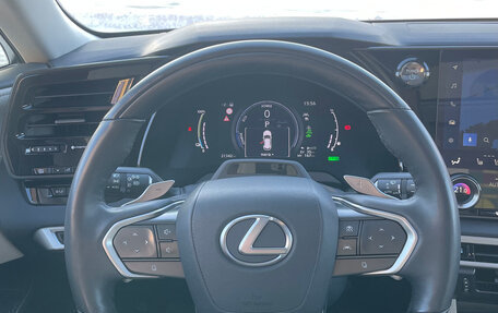 Lexus RX IV рестайлинг, 2023 год, 11 800 000 рублей, 10 фотография