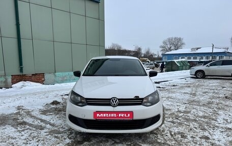 Volkswagen Polo VI (EU Market), 2012 год, 490 000 рублей, 2 фотография
