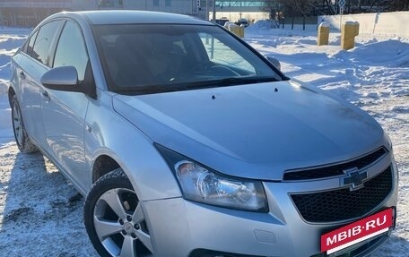 Chevrolet Cruze II, 2011 год, 590 000 рублей, 4 фотография