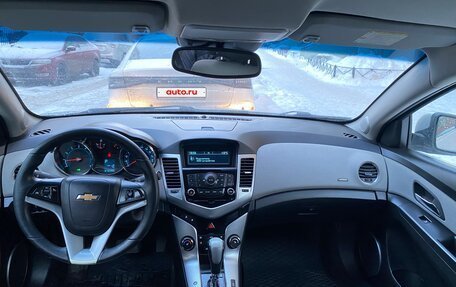 Chevrolet Cruze II, 2011 год, 590 000 рублей, 12 фотография