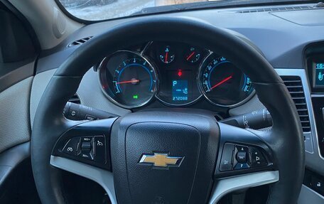 Chevrolet Cruze II, 2011 год, 590 000 рублей, 13 фотография