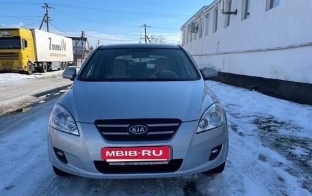KIA cee'd I рестайлинг, 2007 год, 680 000 рублей, 2 фотография