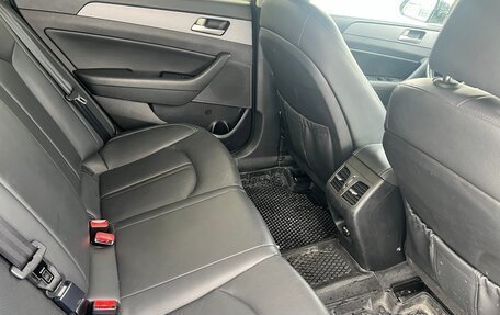 Hyundai Sonata VII, 2017 год, 2 000 000 рублей, 17 фотография