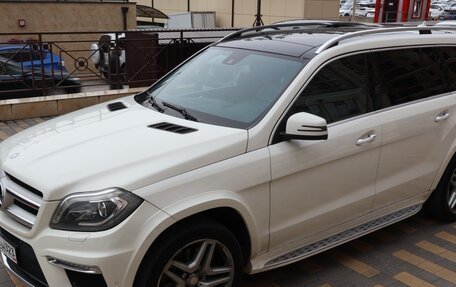 Mercedes-Benz GL-Класс, 2012 год, 2 400 000 рублей, 2 фотография
