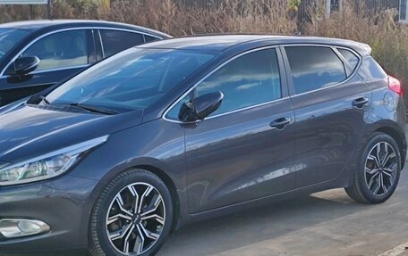 KIA cee'd III, 2014 год, 1 240 000 рублей, 32 фотография