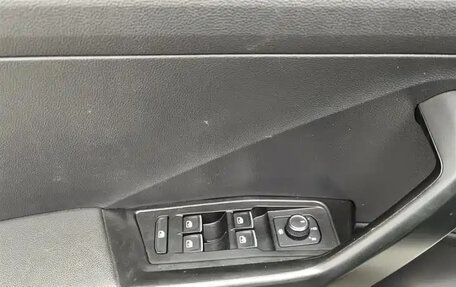 Volkswagen T-Roc I, 2021 год, 1 294 700 рублей, 10 фотография