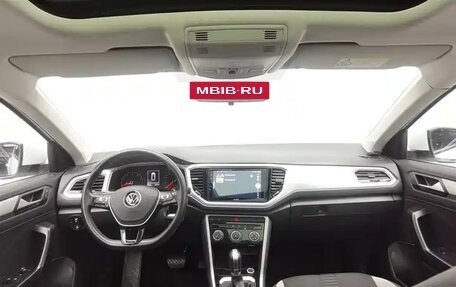 Volkswagen T-Roc I, 2021 год, 1 294 700 рублей, 12 фотография