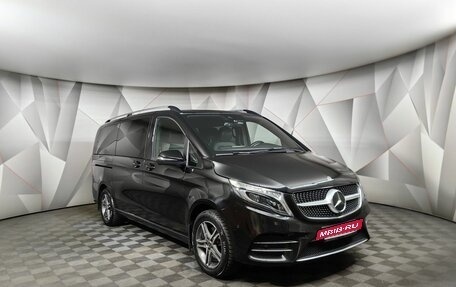 Mercedes-Benz V-Класс, 2019 год, 4 850 000 рублей, 3 фотография