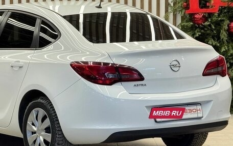 Opel Astra J, 2013 год, 750 000 рублей, 4 фотография