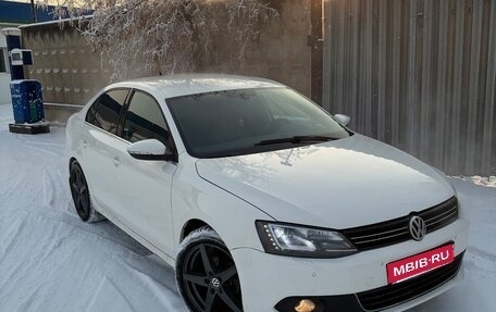 Volkswagen Jetta VI, 2014 год, 720 000 рублей, 1 фотография