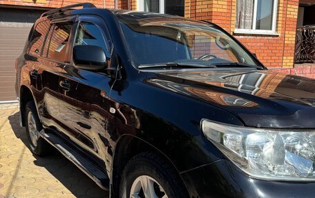 Toyota Land Cruiser 200, 2010 год, 3 050 000 рублей, 3 фотография