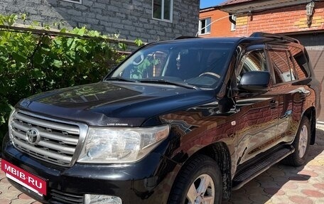 Toyota Land Cruiser 200, 2010 год, 3 050 000 рублей, 4 фотография