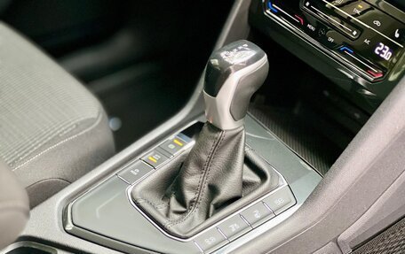 Volkswagen Tiguan II, 2021 год, 2 648 000 рублей, 9 фотография