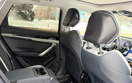 Geely Atlas, 2025 год, 3 790 000 рублей, 10 фотография