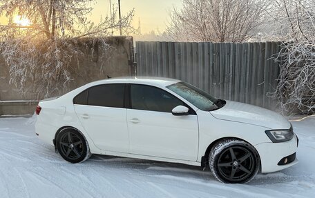 Volkswagen Jetta VI, 2014 год, 720 000 рублей, 2 фотография