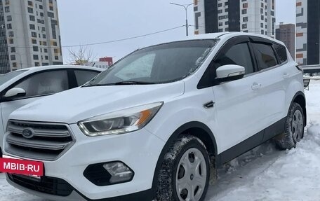 Ford Kuga III, 2017 год, 1 940 000 рублей, 6 фотография