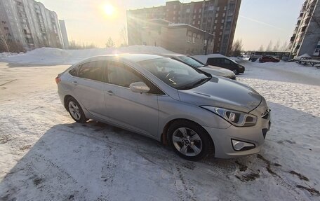 Hyundai i40 I рестайлинг, 2014 год, 1 200 000 рублей, 3 фотография