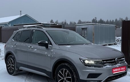 Volkswagen Tiguan II, 2019 год, 2 500 000 рублей, 1 фотография