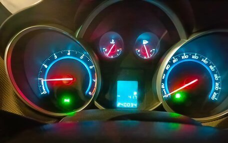 Chevrolet Cruze II, 2011 год, 550 000 рублей, 8 фотография