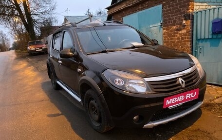 Renault Sandero I, 2013 год, 600 000 рублей, 2 фотография
