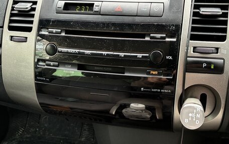 Toyota Prius, 2008 год, 850 000 рублей, 13 фотография