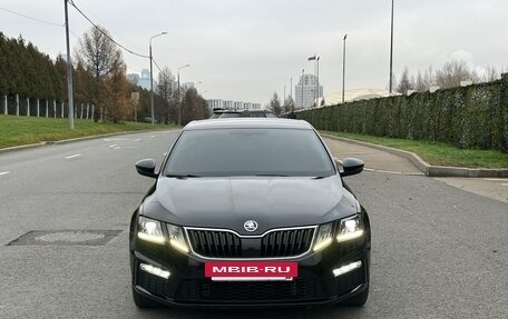 Skoda Octavia, 2018 год, 2 000 000 рублей, 2 фотография