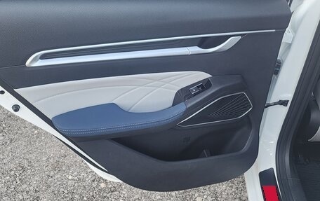 Geely Emgrand, 2023 год, 1 400 000 рублей, 8 фотография