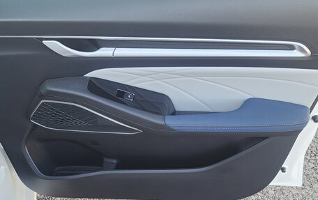 Geely Emgrand, 2023 год, 1 400 000 рублей, 21 фотография