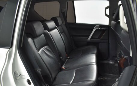 Toyota Land Cruiser Prado 150 рестайлинг 2, 2014 год, 3 553 900 рублей, 7 фотография