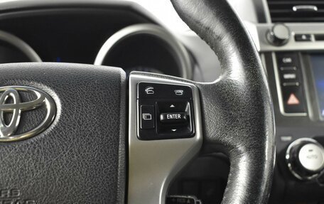 Toyota Land Cruiser Prado 150 рестайлинг 2, 2014 год, 3 553 900 рублей, 16 фотография