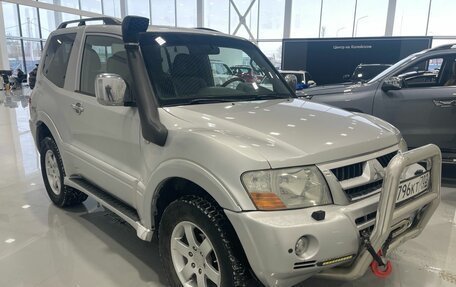 Mitsubishi Pajero III рестайлинг, 2003 год, 995 000 рублей, 3 фотография