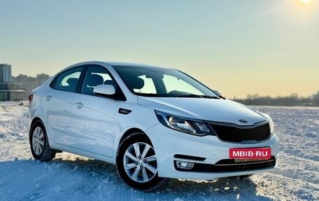 KIA Rio III рестайлинг, 2016 год, 1 199 000 рублей, 2 фотография