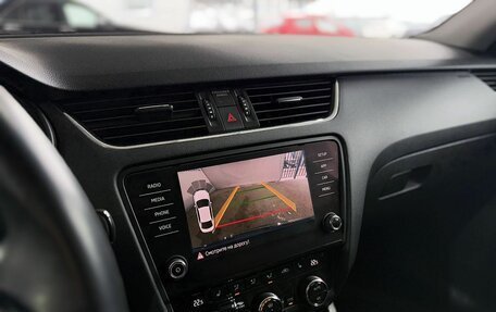 Skoda Octavia, 2018 год, 2 390 000 рублей, 14 фотография