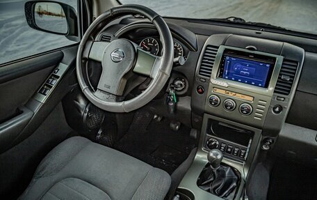 Nissan Pathfinder, 2005 год, 901 000 рублей, 17 фотография