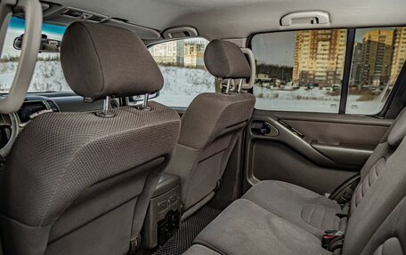 Nissan Pathfinder, 2005 год, 901 000 рублей, 22 фотография