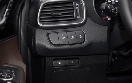 KIA Sorento III Prime рестайлинг, 2016 год, 2 199 000 рублей, 10 фотография