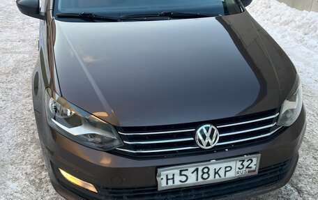 Volkswagen Polo VI (EU Market), 2017 год, 870 000 рублей, 1 фотография