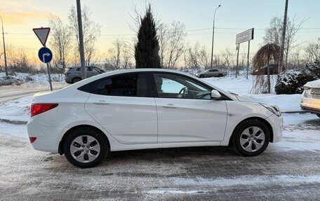 Hyundai Solaris II рестайлинг, 2015 год, 965 000 рублей, 5 фотография