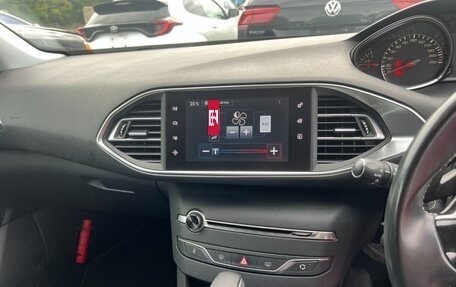 Peugeot 308 II, 2015 год, 1 100 000 рублей, 2 фотография