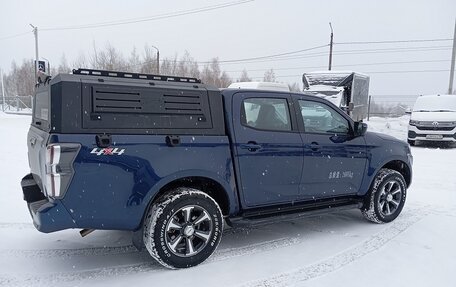 Isuzu D-Max, 2025 год, 4 000 000 рублей, 18 фотография