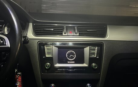 Skoda Rapid I, 2016 год, 1 100 000 рублей, 12 фотография