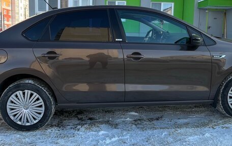 Volkswagen Polo VI (EU Market), 2017 год, 870 000 рублей, 2 фотография