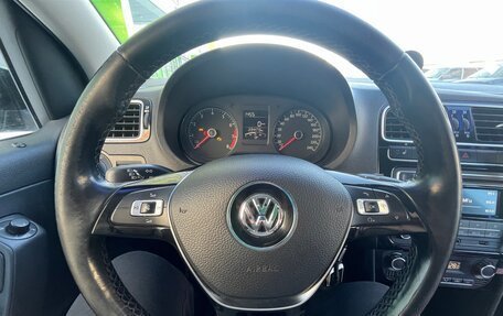 Volkswagen Polo VI (EU Market), 2017 год, 870 000 рублей, 10 фотография