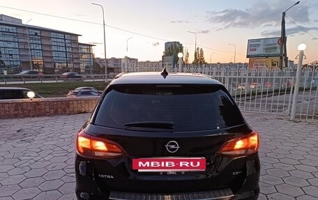 Opel Astra J, 2017 год, 1 299 000 рублей, 6 фотография