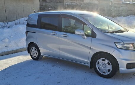 Honda Freed I, 2012 год, 1 030 000 рублей, 25 фотография