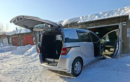 Honda Freed I, 2012 год, 1 030 000 рублей, 20 фотография