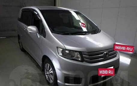Honda Freed I, 2012 год, 1 030 000 рублей, 29 фотография